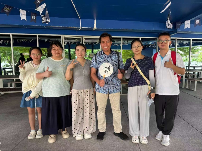 感知中文之美 共赏中华雅韵——yl6809永利集团官网教师在泰开展“国际中文日”活动